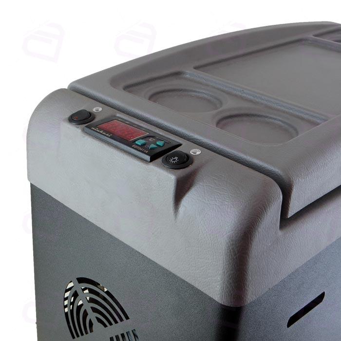 یخچال خودرو 18 لیتری نینکاسی کد 2646
